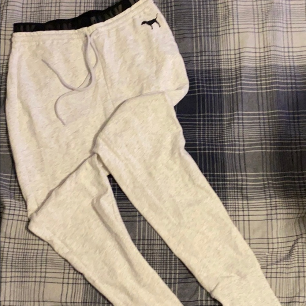 Victoria’s Secret Pink joggers xs